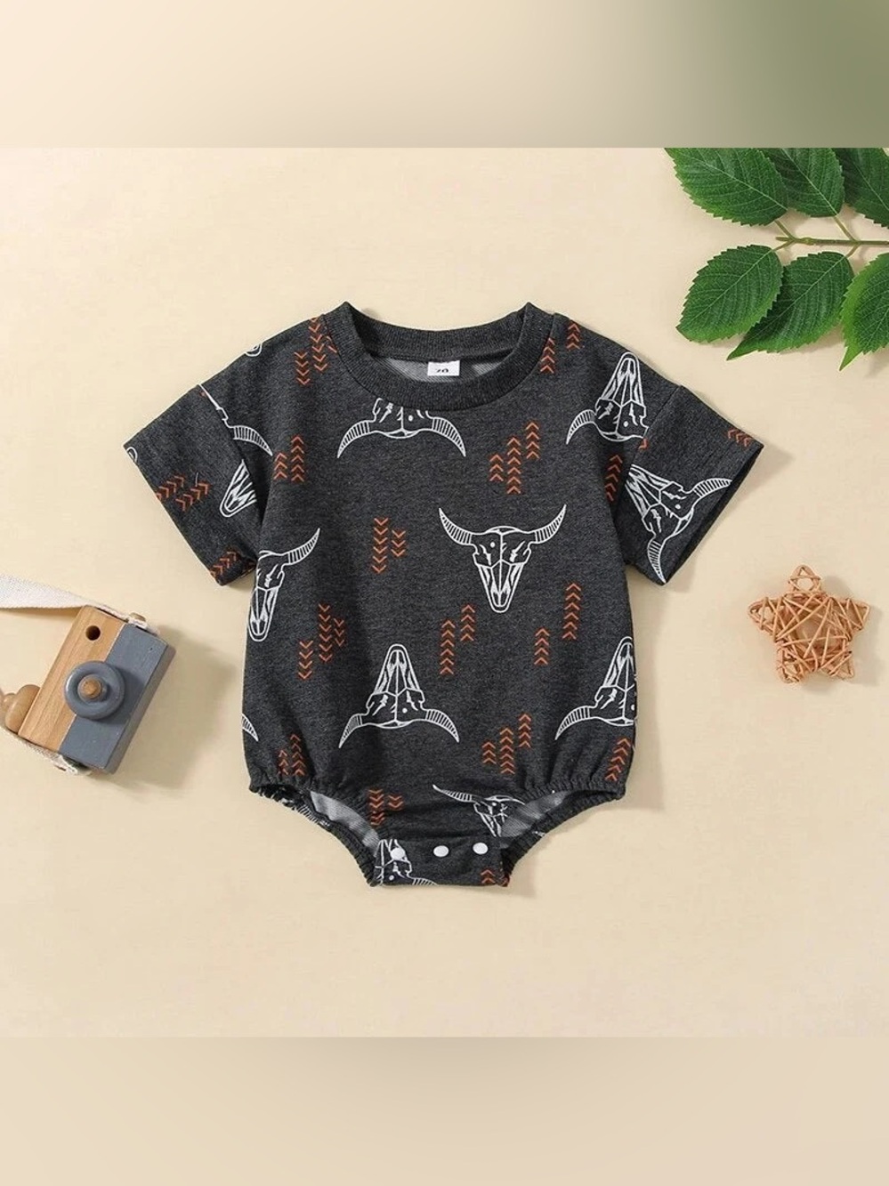 Unisex Western Cow Skull Bodysuit with Snap Button Closure 12-18 Months
